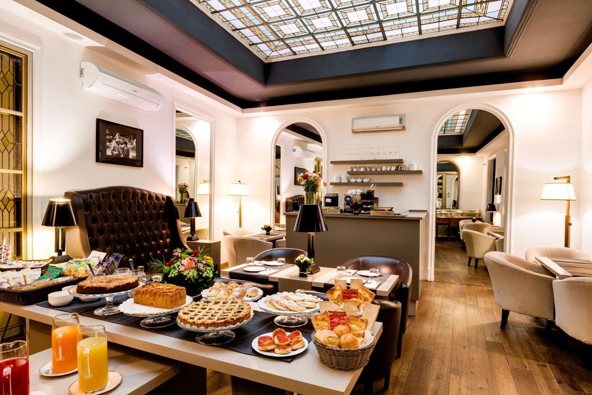 Piazza Farnese Luxury Suites Rome Exterior photo