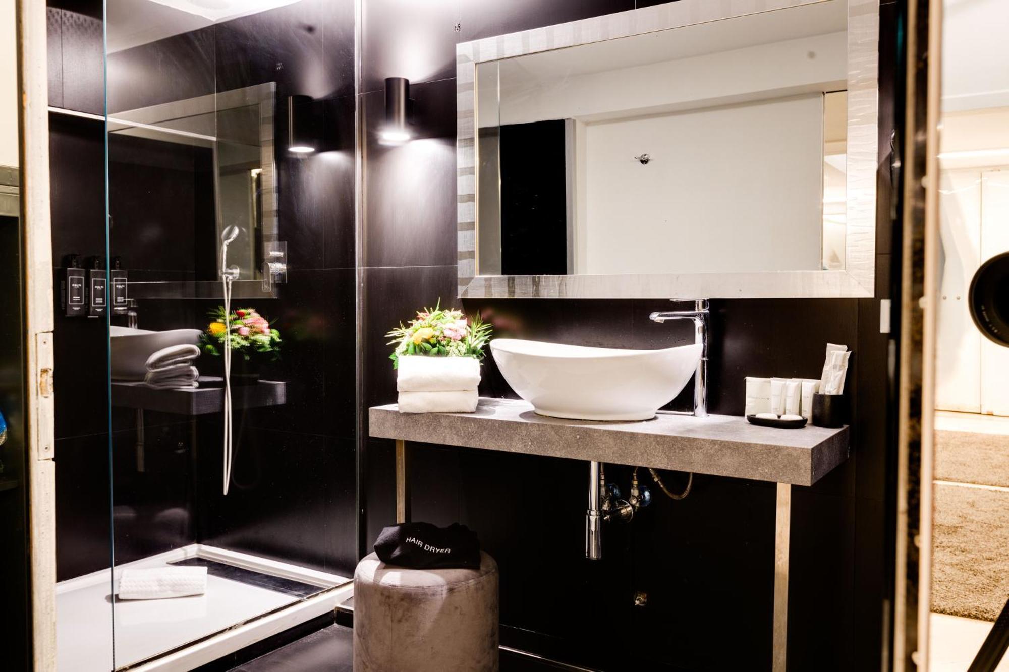 Piazza Farnese Luxury Suites Rome Exterior photo