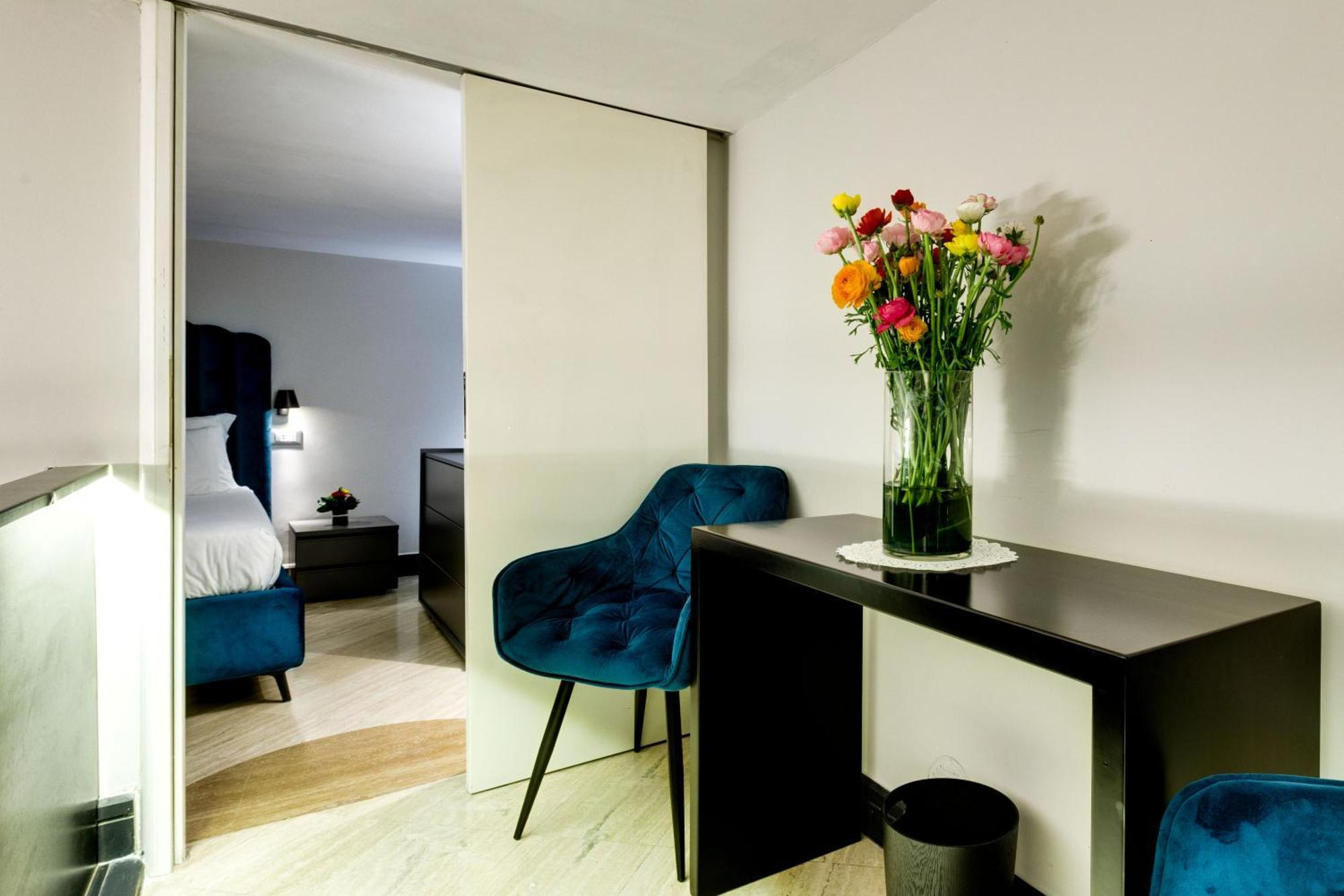 Piazza Farnese Luxury Suites Rome Exterior photo