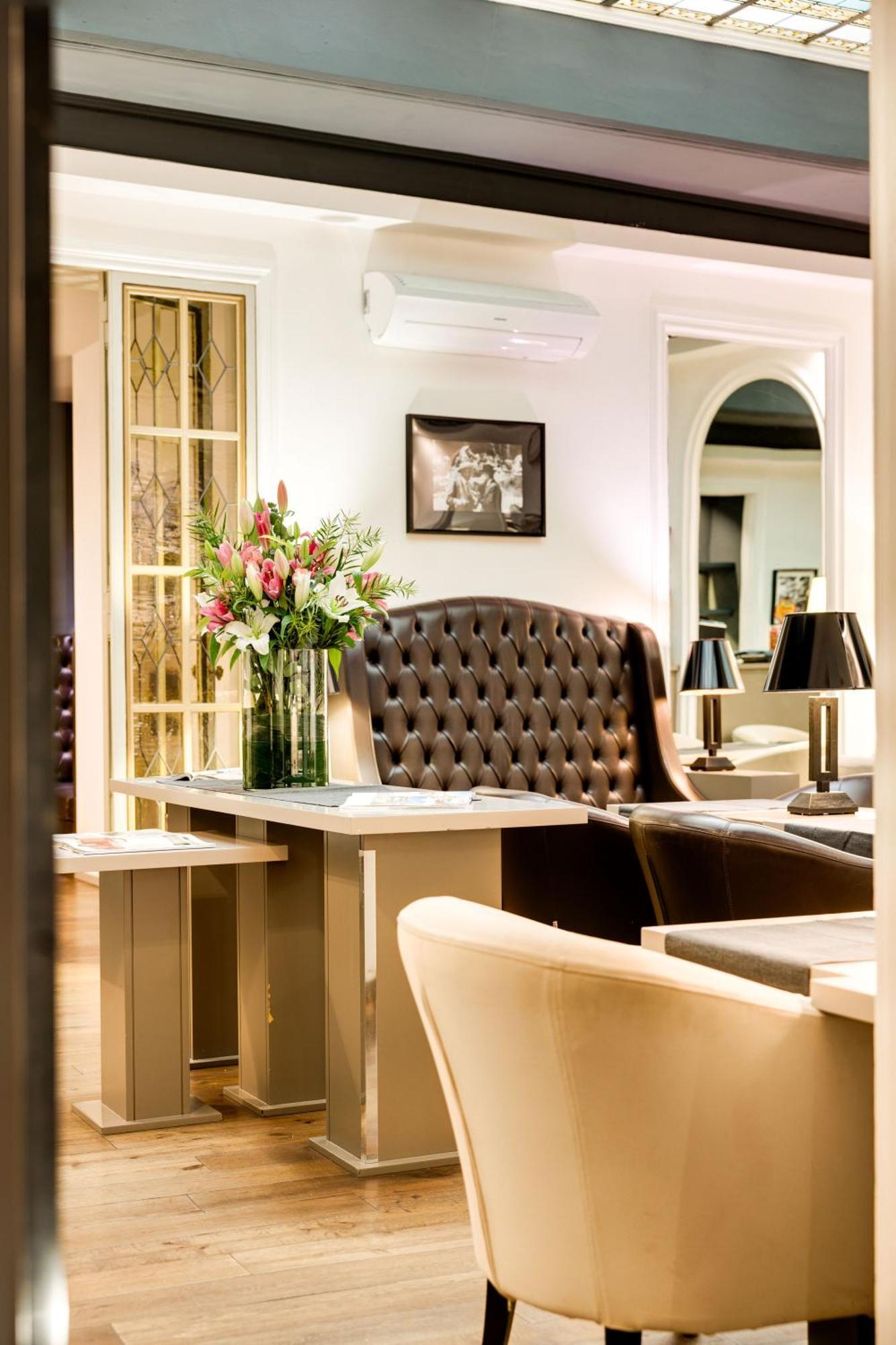 Piazza Farnese Luxury Suites Rome Exterior photo