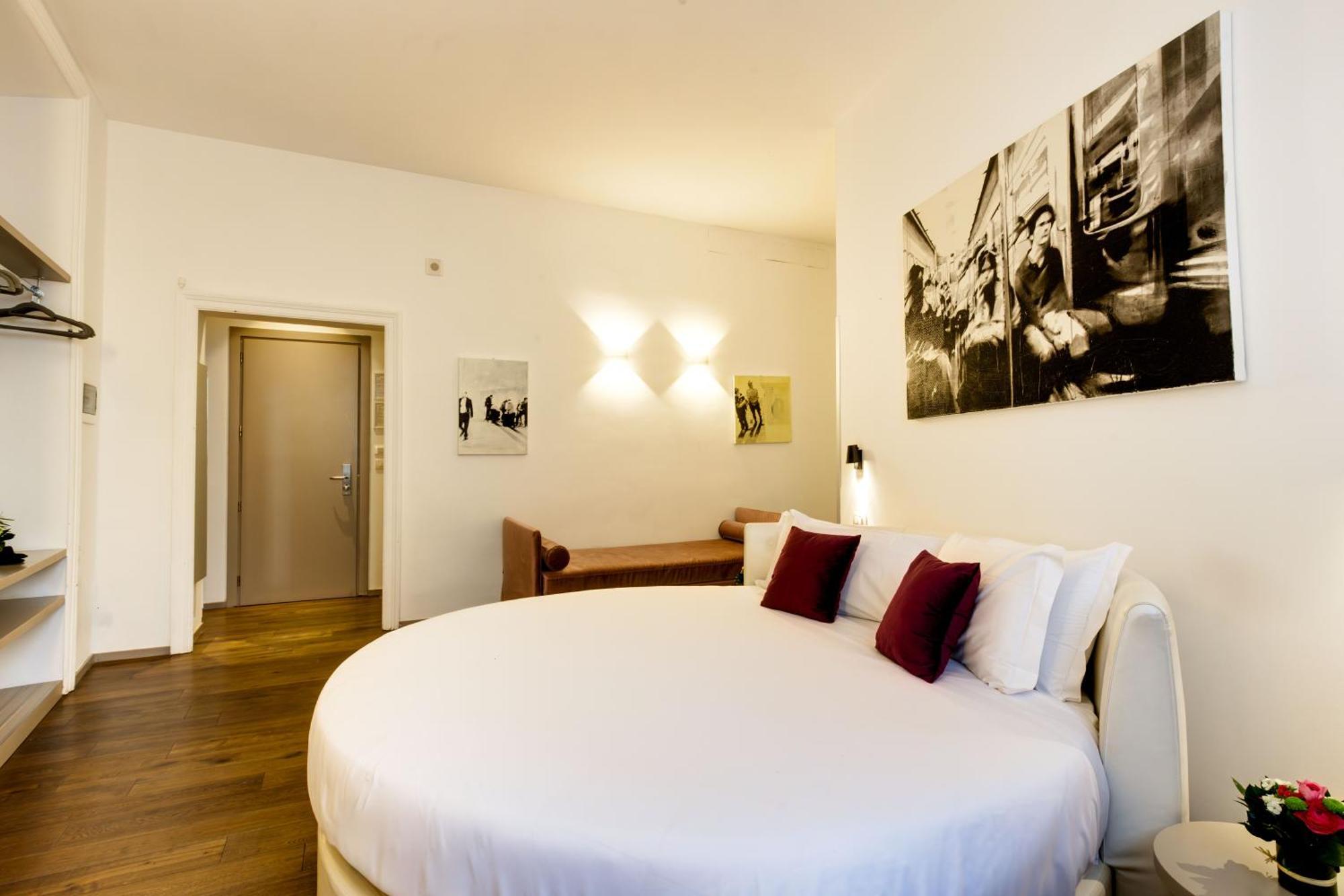 Piazza Farnese Luxury Suites Rome Exterior photo