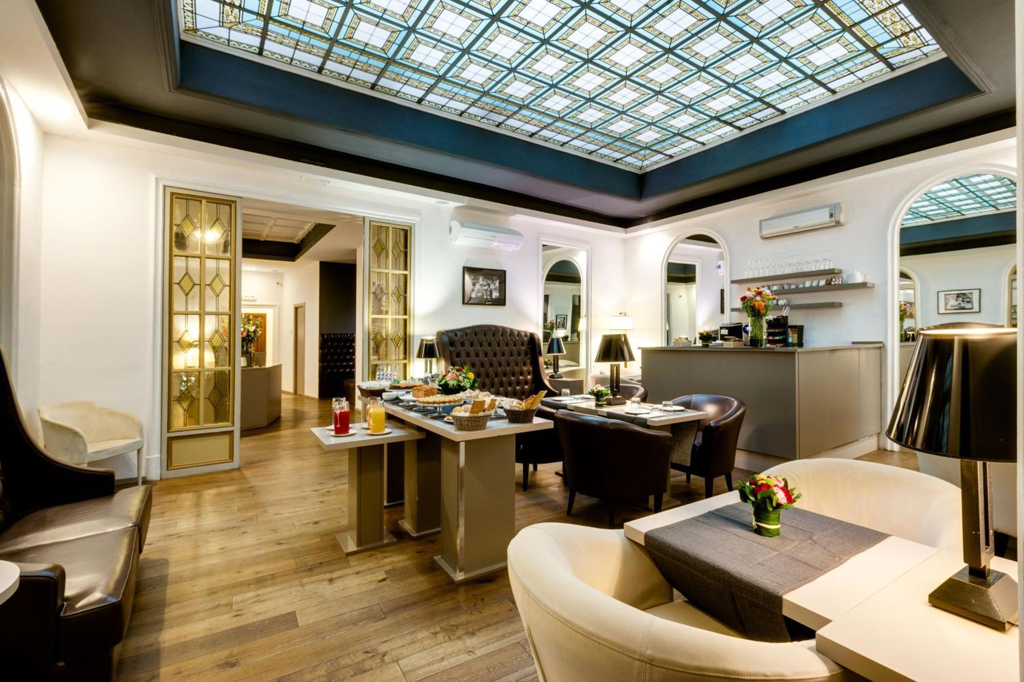 Piazza Farnese Luxury Suites Rome Exterior photo