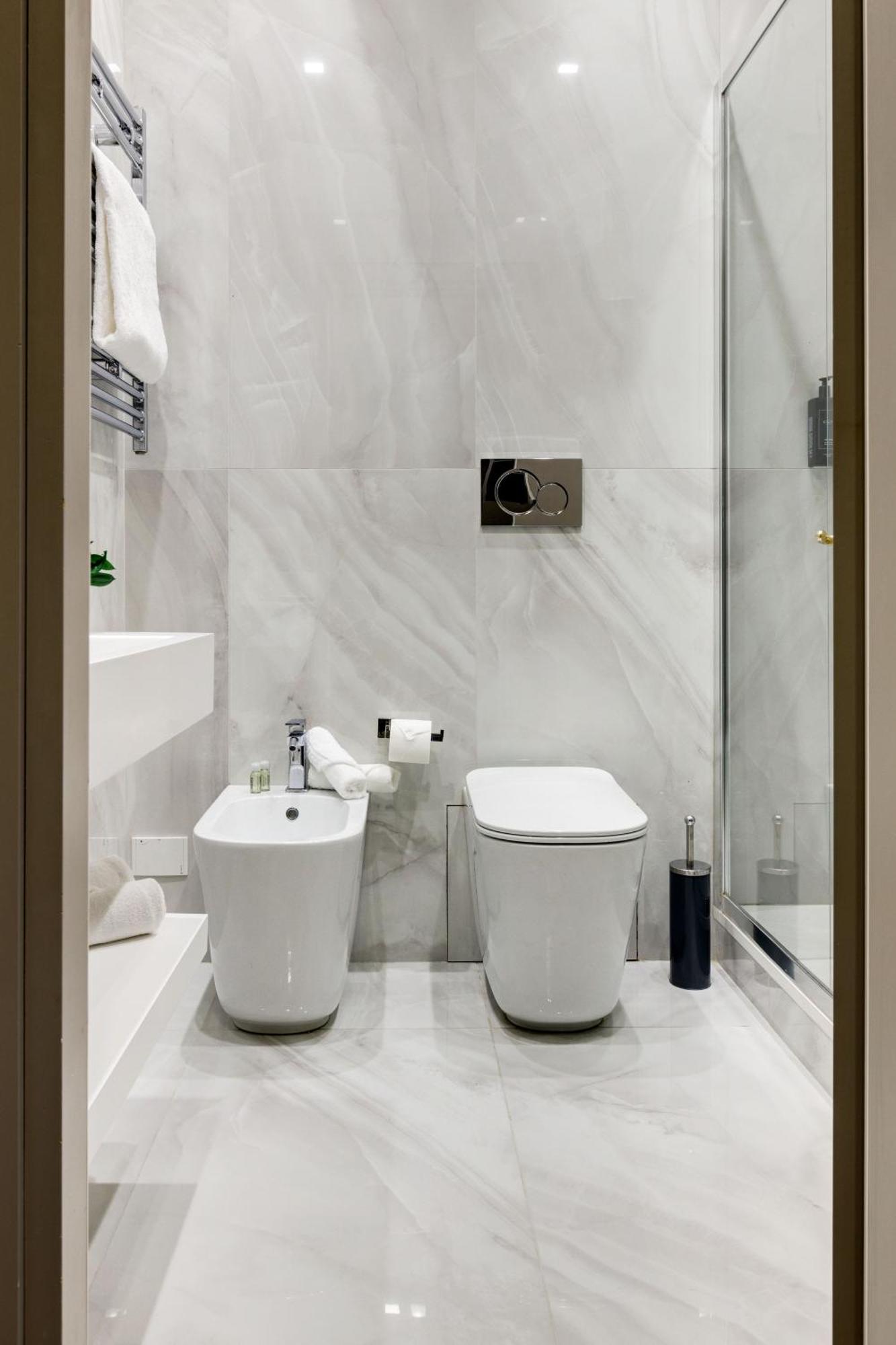 Piazza Farnese Luxury Suites Rome Exterior photo