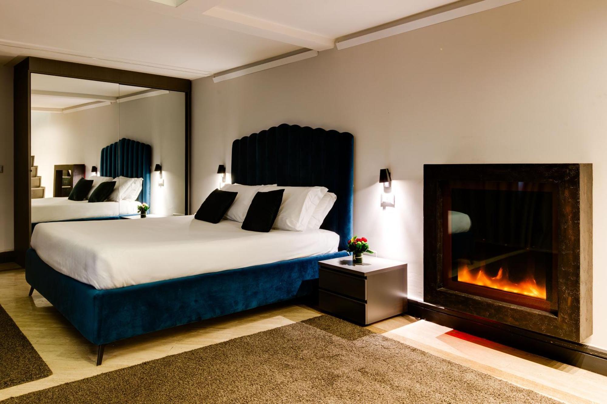 Piazza Farnese Luxury Suites Rome Exterior photo
