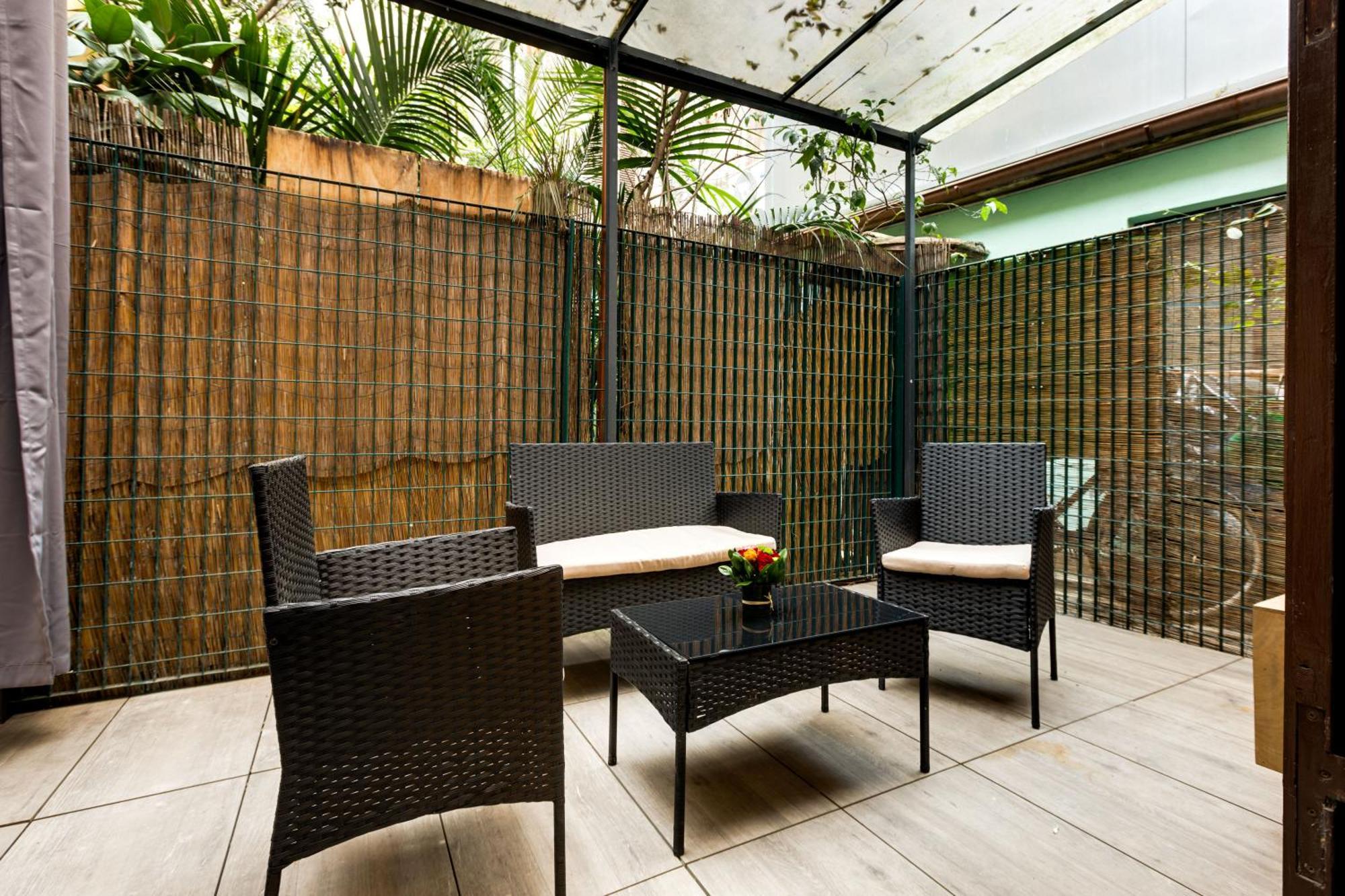 Piazza Farnese Luxury Suites Rome Exterior photo